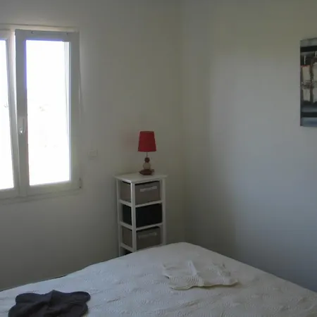 Apartman Les Romarins Aigne